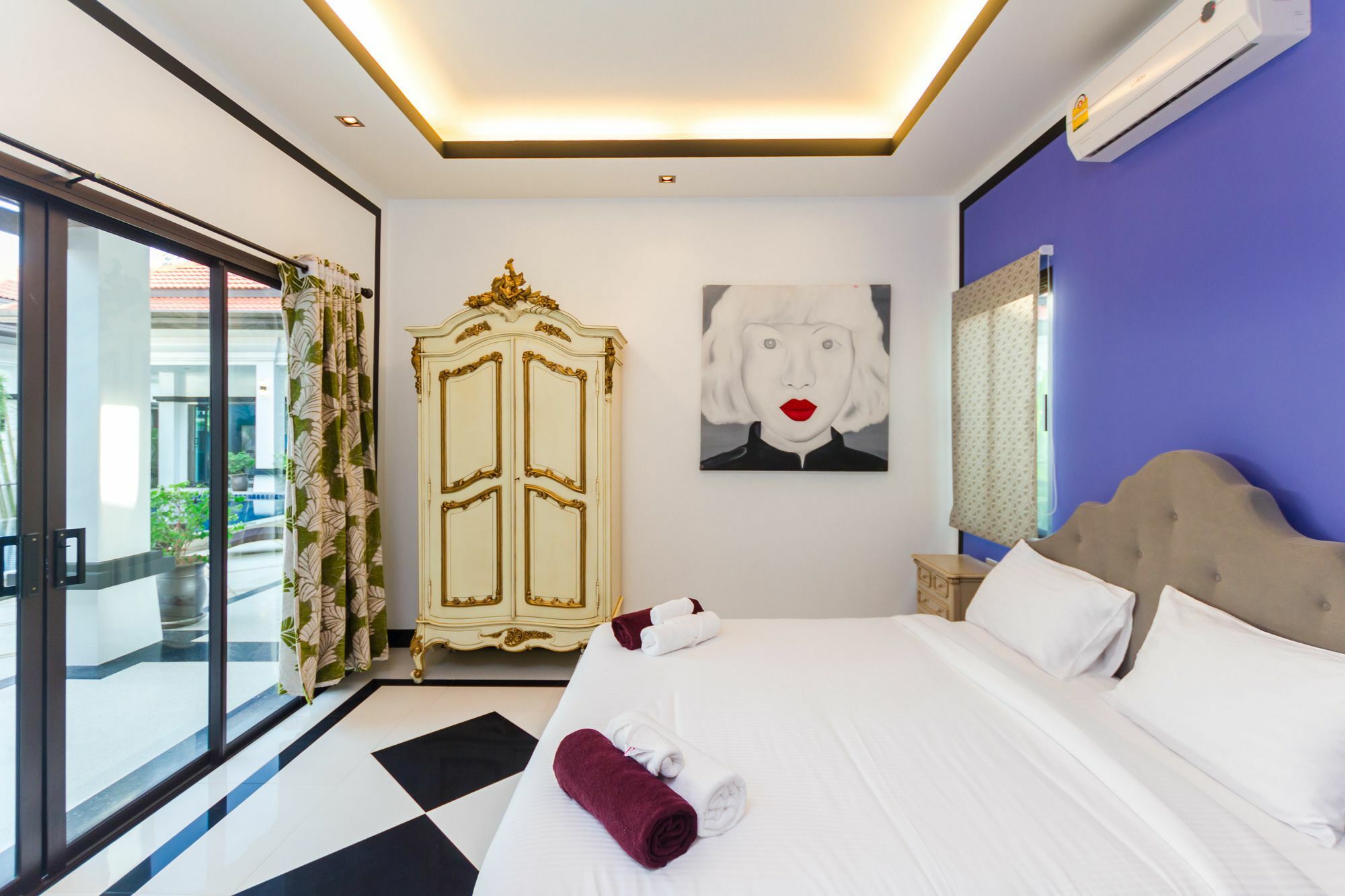 Jewels Villas Phuket Praia de Surin Exterior foto