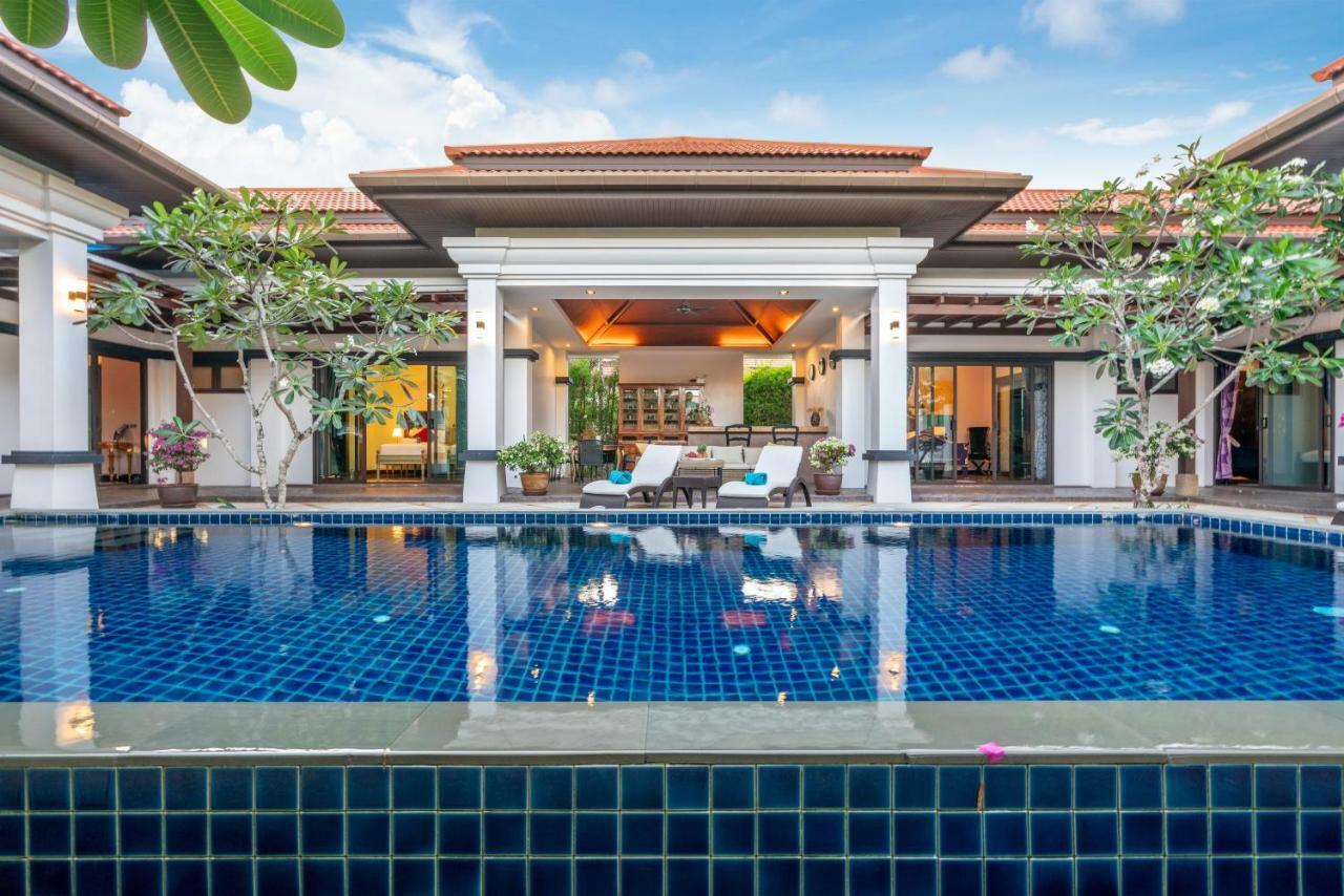 Jewels Villas Phuket Praia de Surin Exterior foto